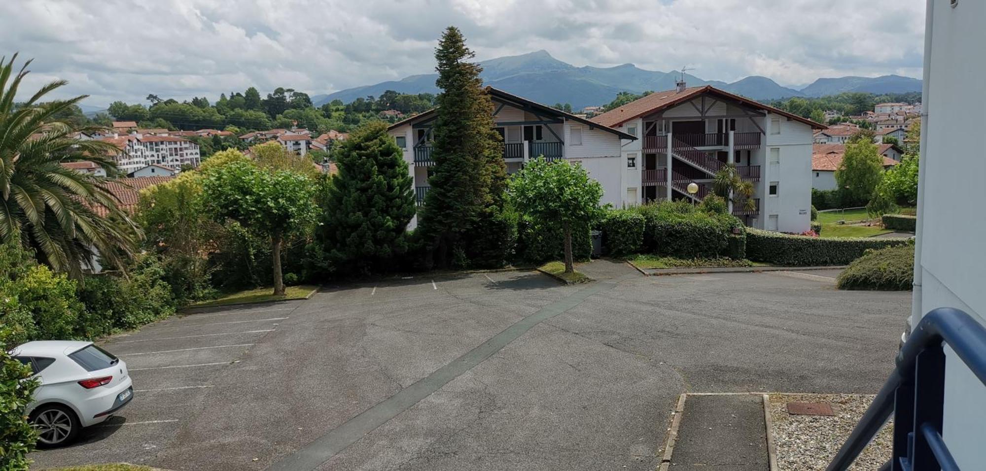Apartamento T3 Vue Rhune *